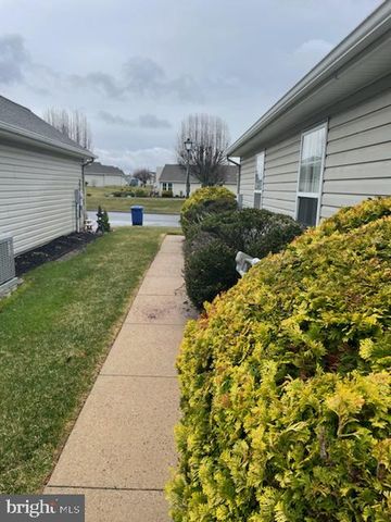 28 PALMER SQ, Beverly, NJ 08010