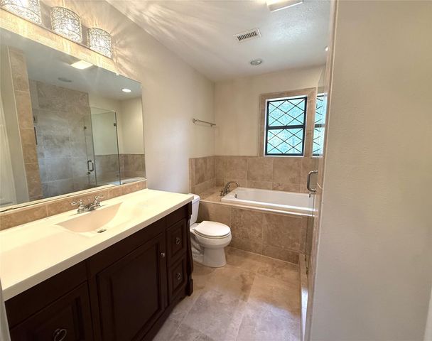 133 Champions DR, Rockdale, TX 76567