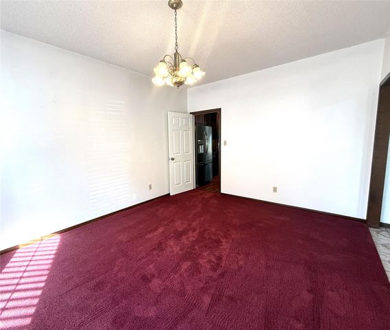 133 Champions DR, Rockdale, TX 76567