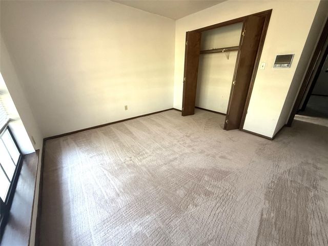 133 Champions DR, Rockdale, TX 76567