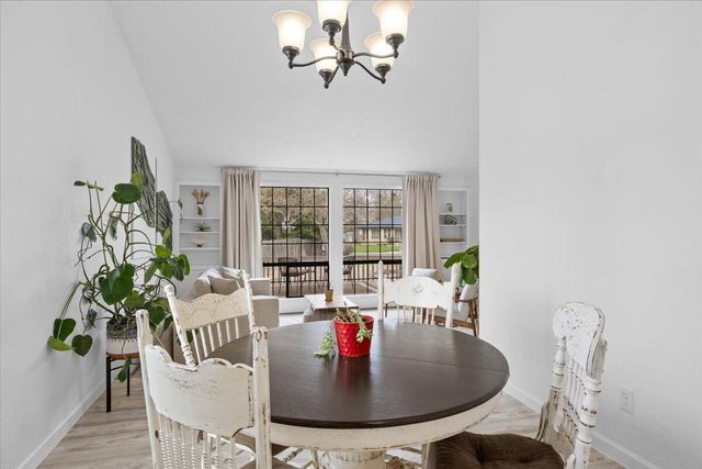 3208 Burton Drive, Medford, OR 97504