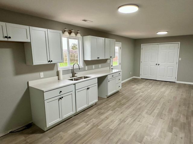 108 Magnolia Drive, Lancaster, KY 40444