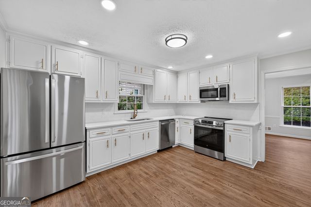 2750 Holly Ridge Circle, Marietta, GA 30062
