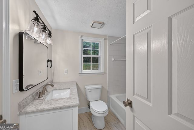 2750 Holly Ridge Circle, Marietta, GA 30062