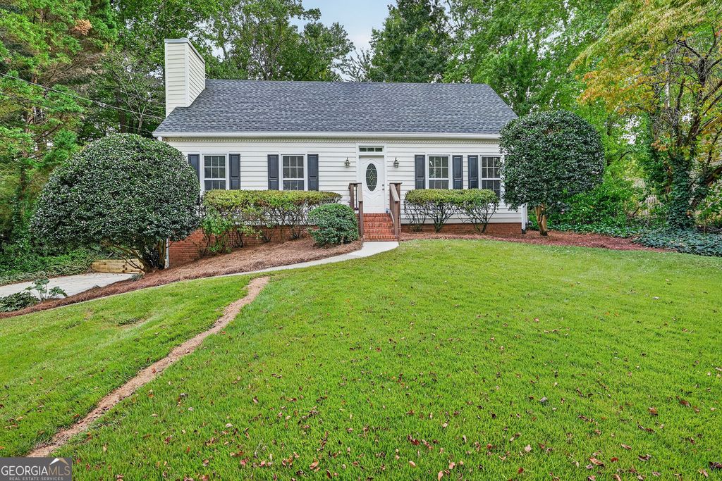 2750 Holly Ridge Circle, Marietta, GA 30062