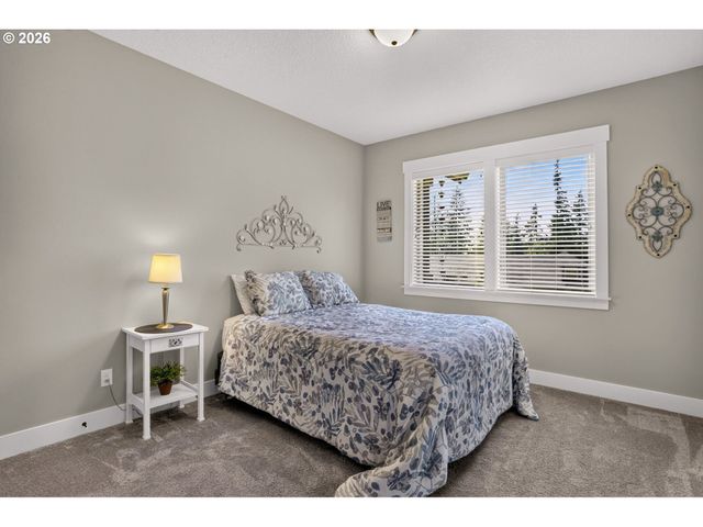29746 Se SUNVIEW Ln, Estacada, OR 97023