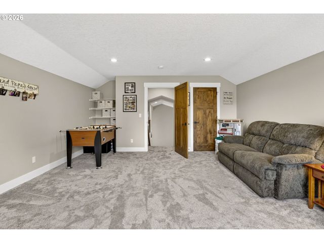 29746 Se SUNVIEW Ln, Estacada, OR 97023