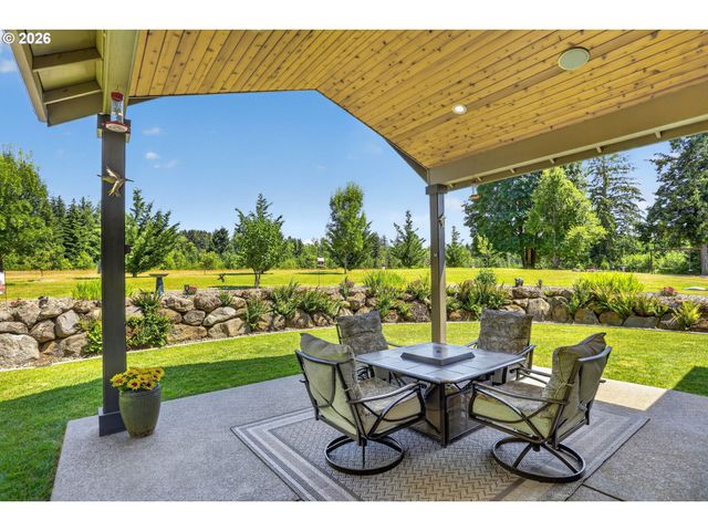 29746 Se SUNVIEW Ln, Estacada, OR 97023