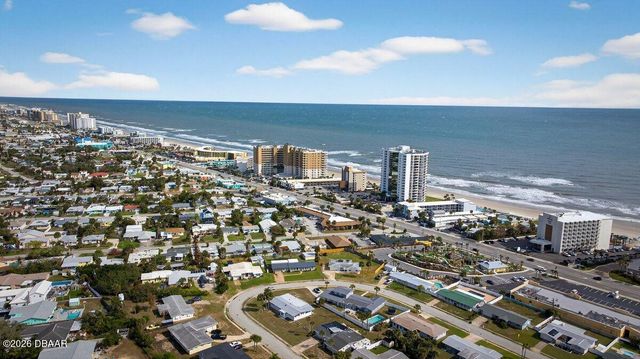 2538 Coral Way W, Daytona Beach, FL 32118