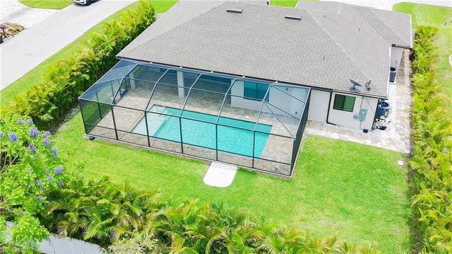 1401 49th TER, Cape Coral, FL 33914