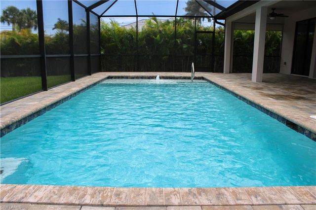 1401 49th TER, Cape Coral, FL 33914