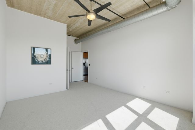 1735 W Diversey Parkway 409, Chicago, IL 60614