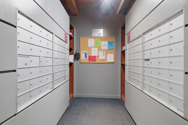 1735 W Diversey Parkway 409, Chicago, IL 60614