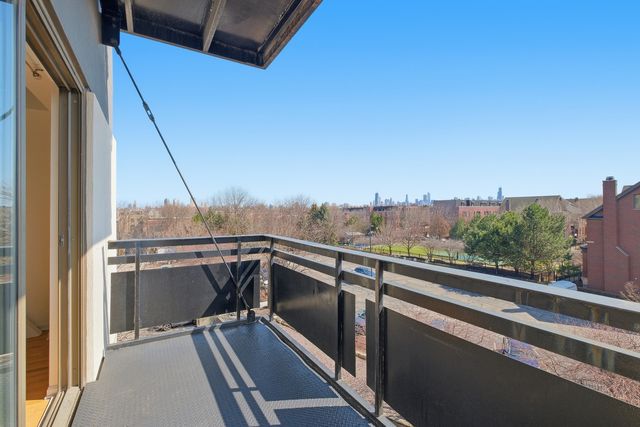 1735 W Diversey Parkway 409, Chicago, IL 60614