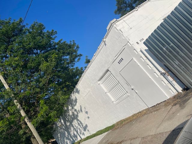 5720 E Davison Street, Detroit City, MI 48212