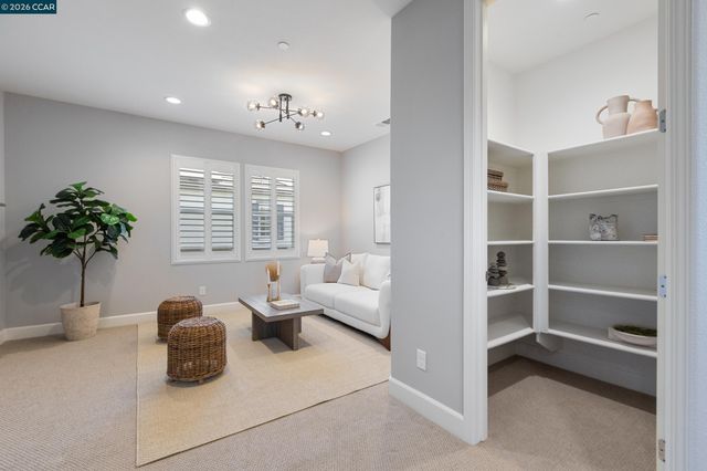 19221 Eagle View Dr, Morgan Hill, CA 95037