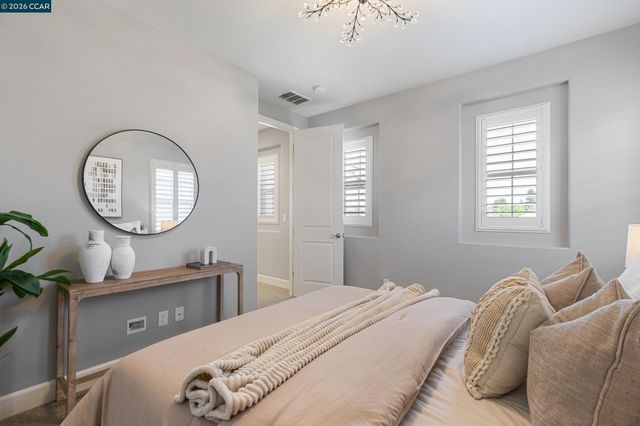 19221 Eagle View Dr, Morgan Hill, CA 95037
