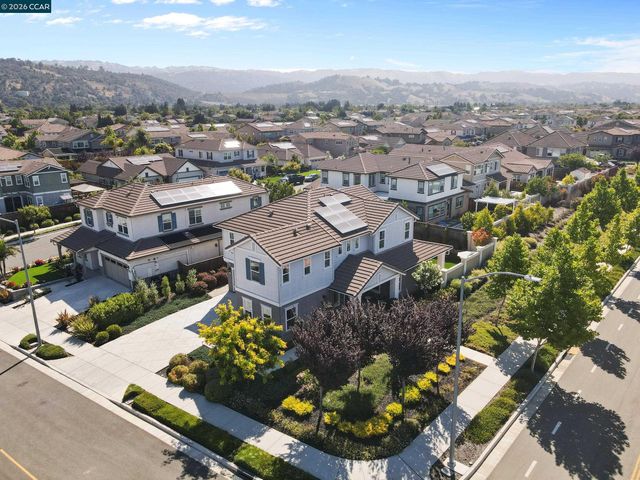 19221 Eagle View Dr, Morgan Hill, CA 95037
