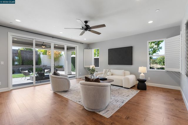 19221 Eagle View Dr, Morgan Hill, CA 95037
