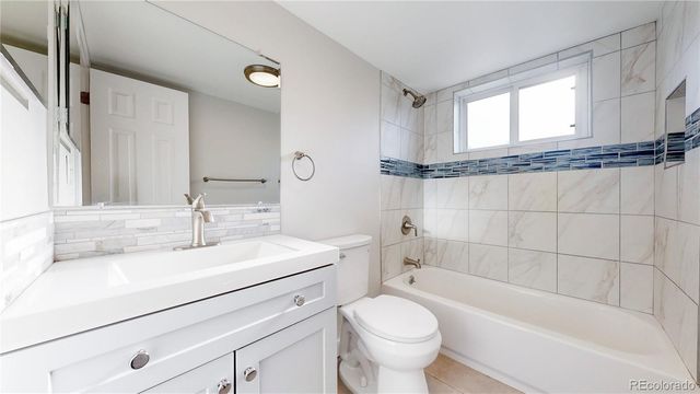 800 W Belleview Avenue 509, Englewood, CO 80110