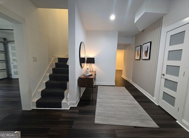 398 Dunleven Manor Walk, Lawrenceville, GA 30043