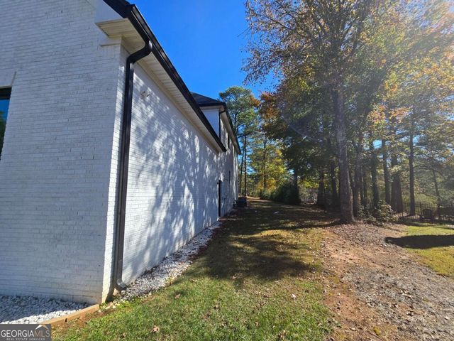 398 Dunleven Manor Walk, Lawrenceville, GA 30043