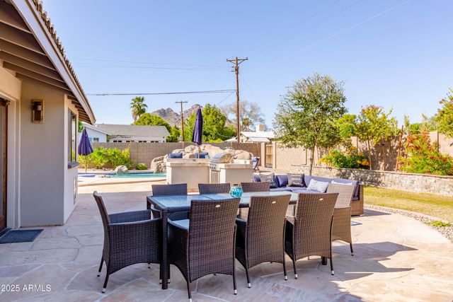 6924 E MARIPOSA Drive, Scottsdale, AZ 85251