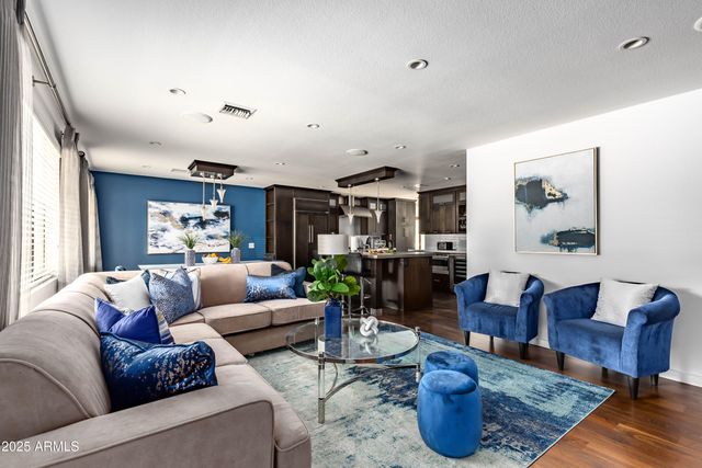 6924 E MARIPOSA Drive, Scottsdale, AZ 85251