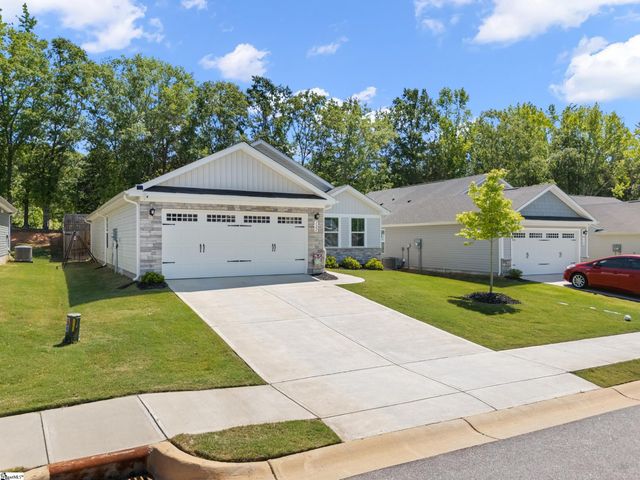 122 Southwell Street, Woodruff, SC 29388