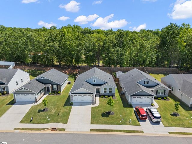 122 Southwell Street, Woodruff, SC 29388