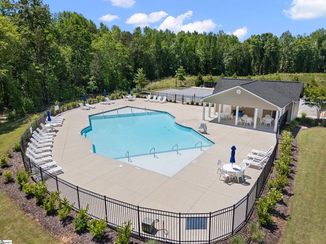 122 Southwell Street, Woodruff, SC 29388