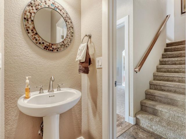 34623 E 10th Dr, Watkins, CO 80137