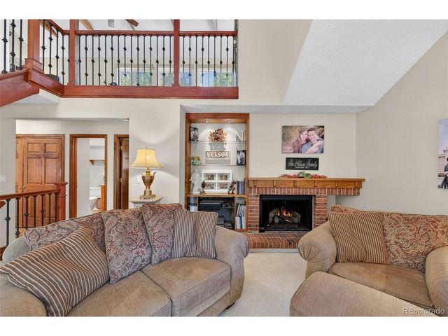43 S Eagle Cir, Aurora, CO 80012