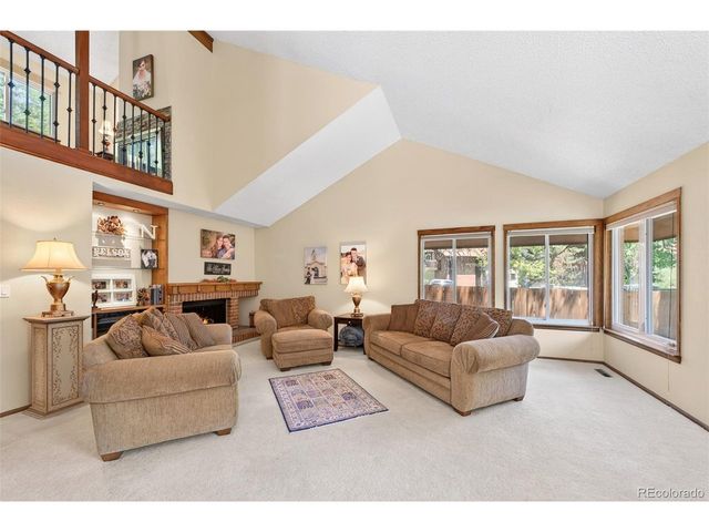 43 S Eagle Cir, Aurora, CO 80012
