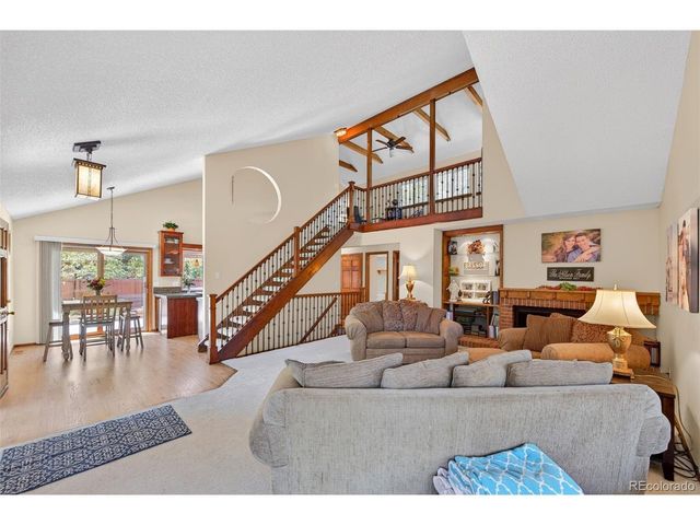 43 S Eagle Cir, Aurora, CO 80012