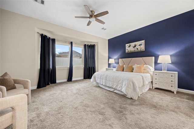 843 Butterfly Garden Trail, Richmond, TX 77406