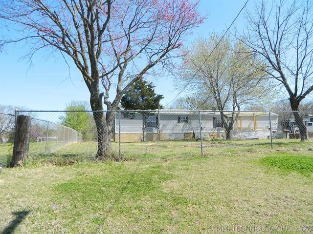 9507 N Osage Drive, Sperry, OK 74073