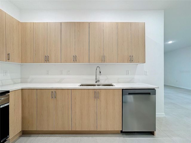 1748 BARTON TOWNE CIRCLE, St Cloud, FL 34769