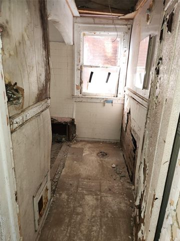 4021 Elmhurst Street, Detroit, MI 48204