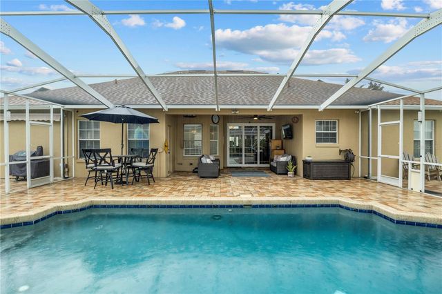 651 HART LAKE DRIVE, Winter Haven, FL 33884