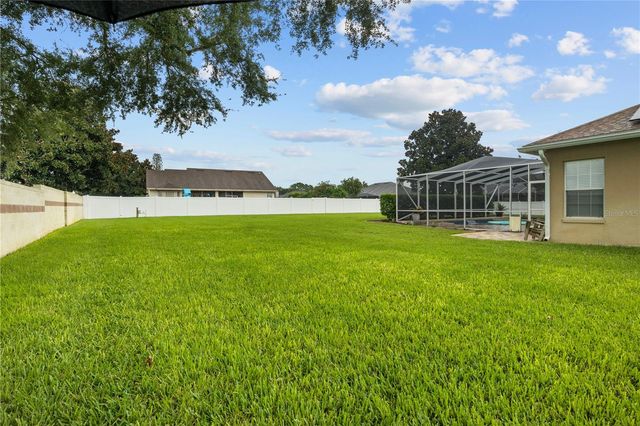 651 HART LAKE DRIVE, Winter Haven, FL 33884