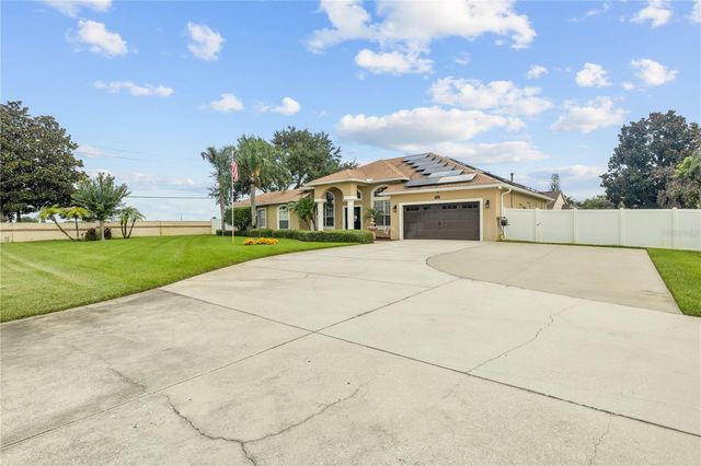 651 HART LAKE DRIVE, Winter Haven, FL 33884