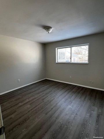 5626 Merrick Street, Dearborn Heights, MI 48125