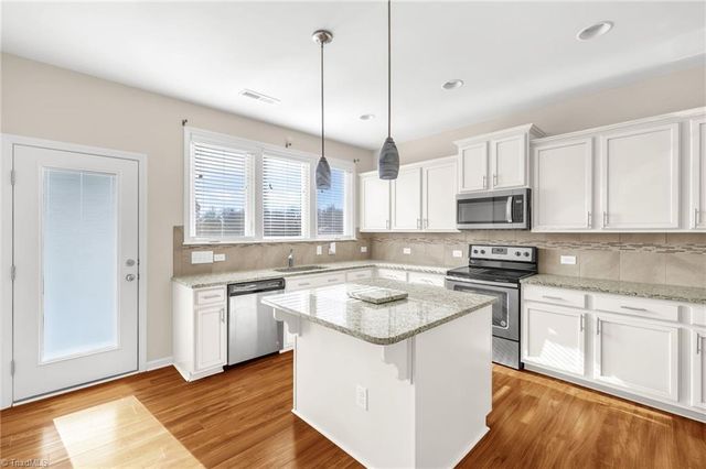 5012 Shorthorn Way, Greensboro, NC 27405