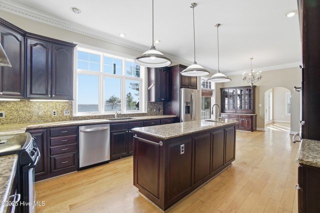 610 Small Drive, Elizabeth City, NC 27909