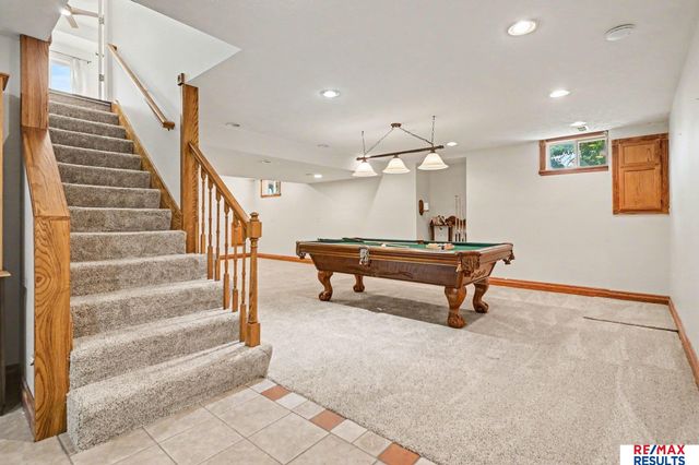 6777 Platteview Road, Papillion, NE 68133