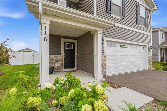 116 Fieldcrest Avenue, Hampshire, IL 60140