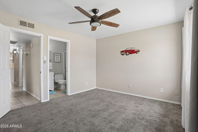 4848 W ROSE Lane, Glendale, AZ 85301