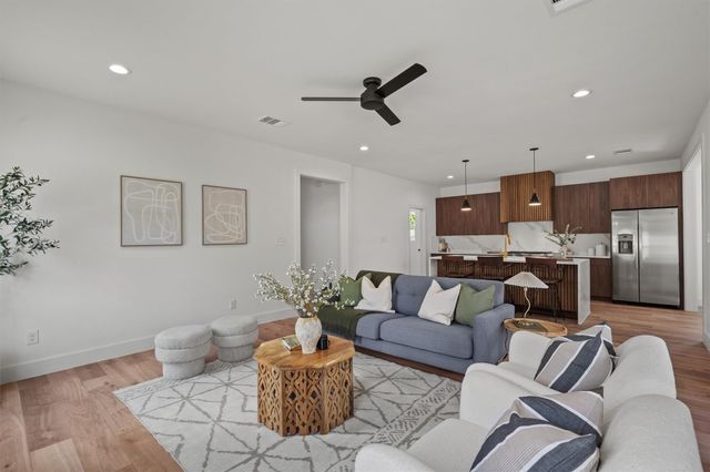 5304 Samuel Huston Ave A, Austin, TX 78721
