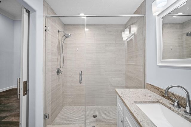 5510 Darschelle Drive, Houston, TX 77069